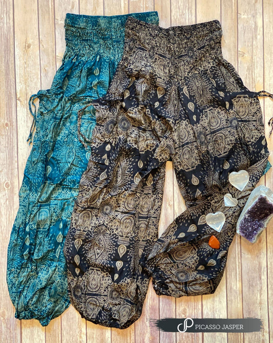 Picasso Jasper - Queen B, Two Pocket Magic Pants